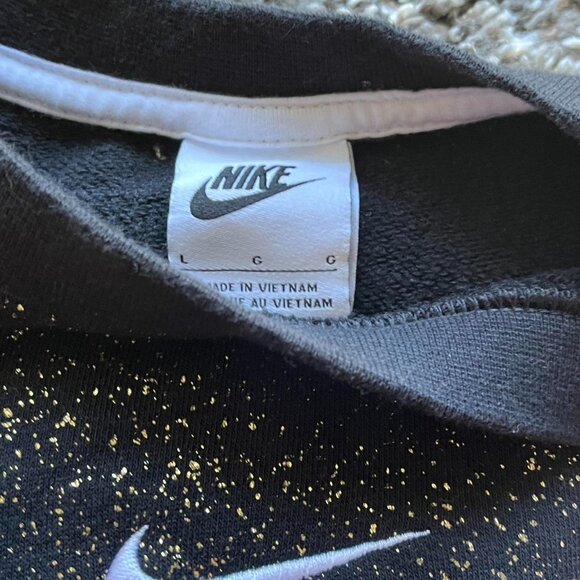 Nike Sweatshirt Womens Large Black With Gold Sparkles Shimmery Pullover - Picture 3 of 7